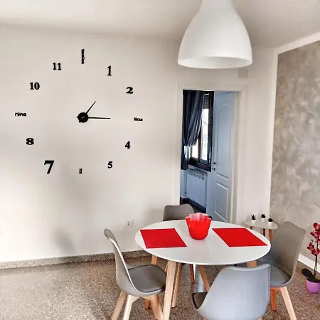 Red Tower Venice Apartment - 2 Mins From Vce Airport- Free Wifi Tessera Exterior photo