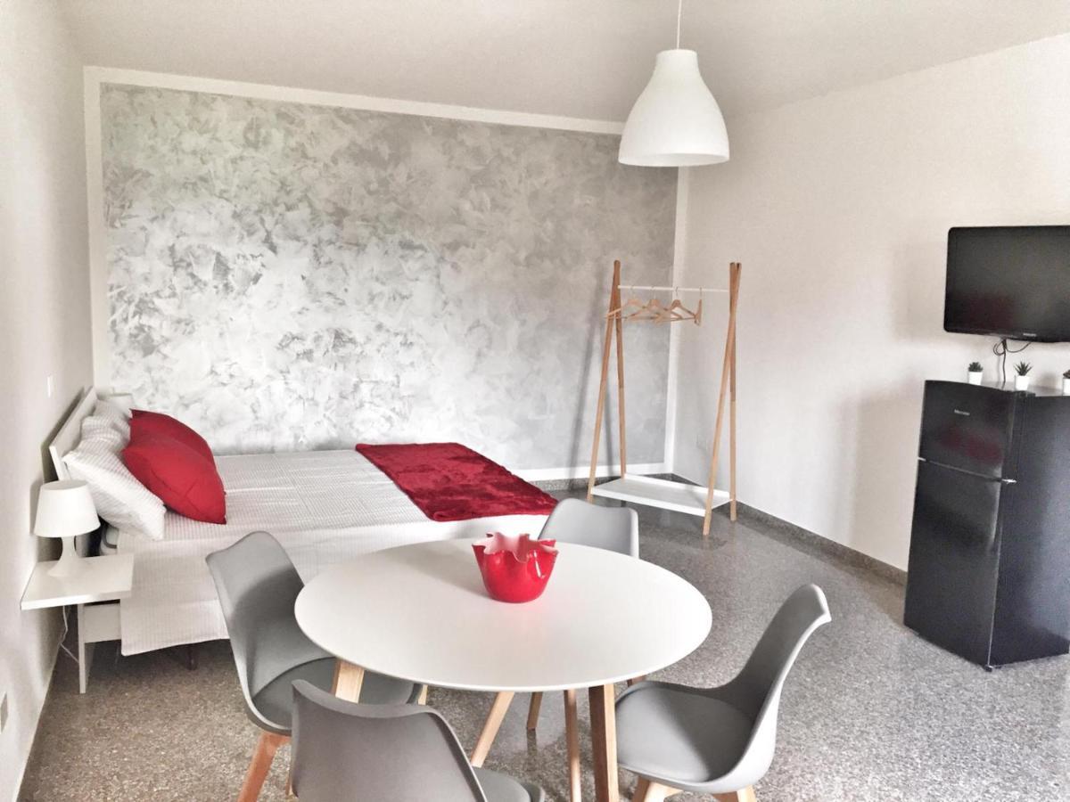 Red Tower Venice - 2 Mins From Vce Airport- Free Wifi Holiday home Tessera