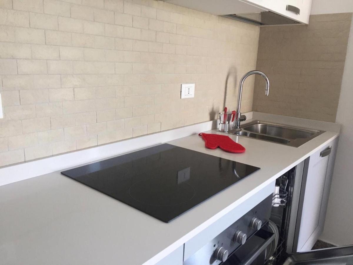 Holiday home Red Tower Venice - 2 Mins From Vce Airport- Free Wifi