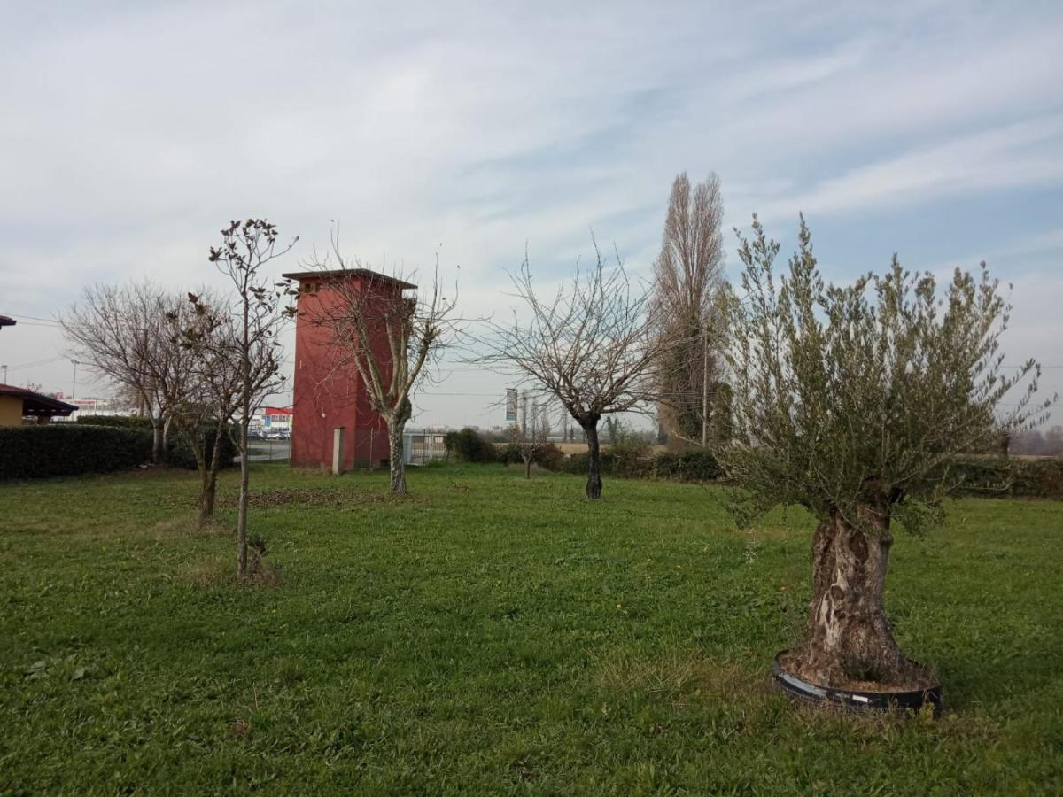 Red Tower Venice - 2 Mins From Vce Airport- Free Wifi